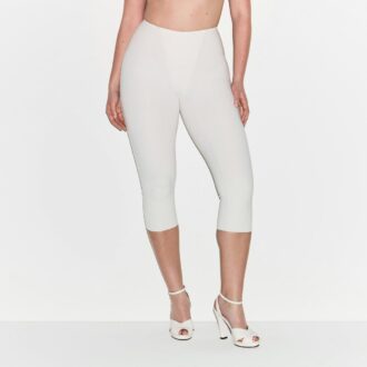 shapewear capri aus baumwolle 2 2 330x330 - Shapewear-Capri aus Baumwolle