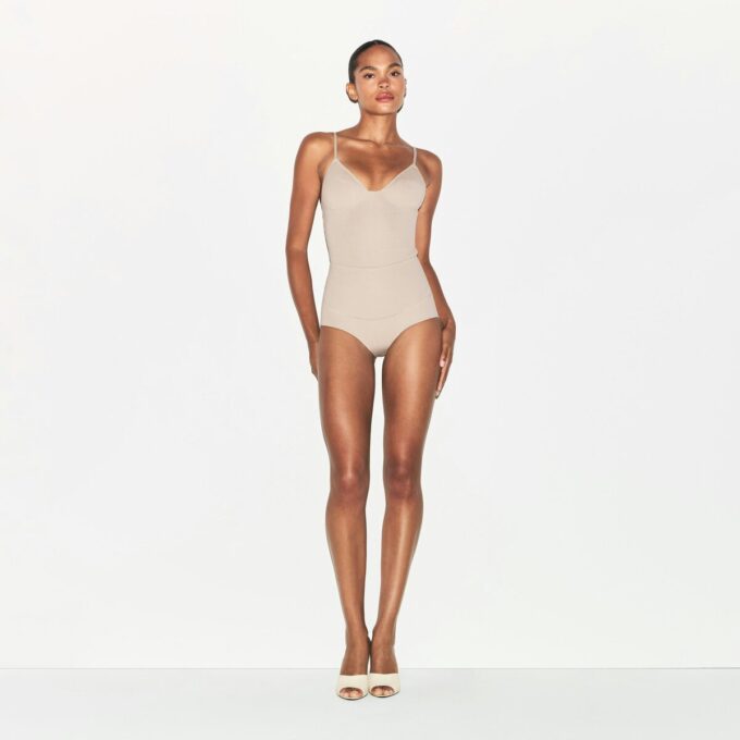 Shapewear-Stringbody aus Baumwolle Shapewear-Stringbody aus Baumwolle