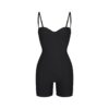 SKIMS BODY CORE SCULPT Bügel-Oberschenkelbody SKIMS BODY CORE SCULPT Bügel-Oberschenkelbody