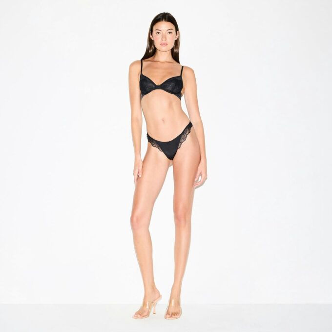 SKIMS LACE UNLINED DEMI BH SKIMS LACE UNLINED DEMI BH