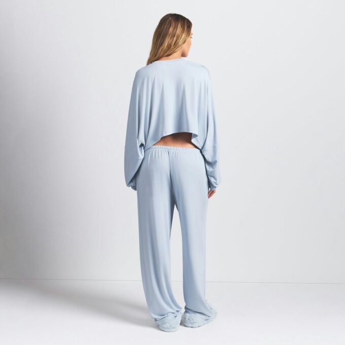 SKIMS SLEEP CROPPED LANGARM- UND HOSENSET SKIMS SLEEP CROPPED LANGARM- UND HOSENSET