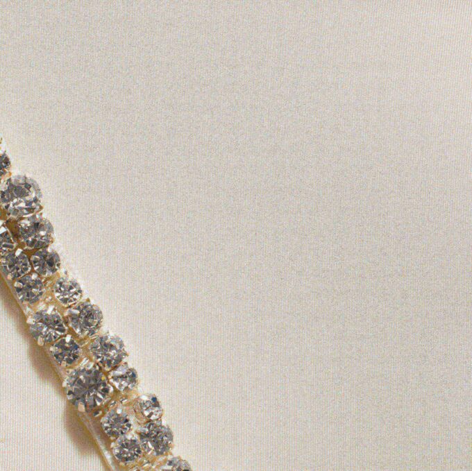 SKIMS ULTIMATE RHINESTONE TEARDROP PUSH-UP BH SKIMS ULTIMATE RHINESTONE TEARDROP PUSH-UP BH