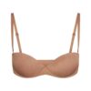 SKIMS ULTIMATE TRÄGERLOSER PUSH-UP-BH SKIMS ULTIMATE TRÄGERLOSER PUSH-UP-BH