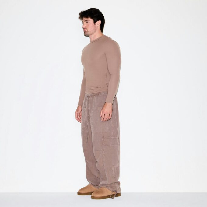 SLIM-LANGARM-T-SHIRT FÜR HERREN – PASST JEDEM SLIM-LANGARM-T-SHIRT FÜR HERREN – PASST JEDEM