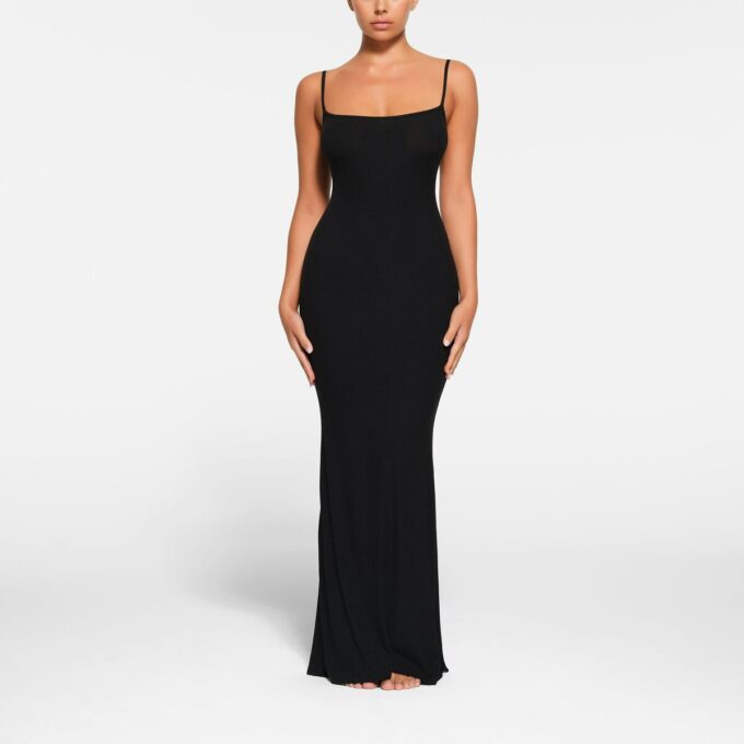 SOFT LOUNGE PETITE LANGES SLIP-KLEID SOFT LOUNGE PETITE LANGES SLIP-KLEID