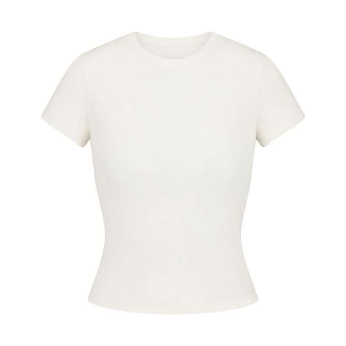 T-SHIRT AUS BAUMWOLL-RIPPEN T-SHIRT AUS BAUMWOLL-RIPPEN