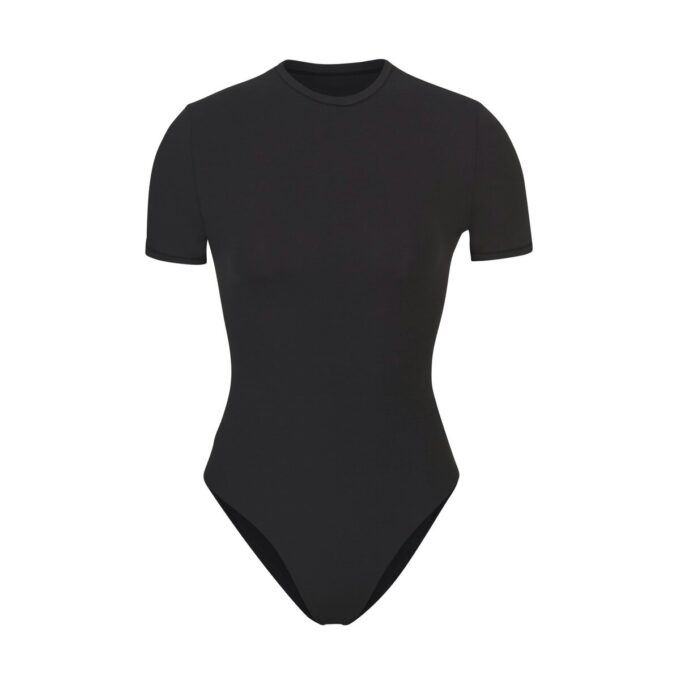 T-Shirt-Body, passend für alle Körpergrößen T-Shirt-Body, passend für alle Körpergrößen