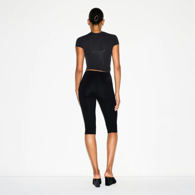 THE ESSENTIAL COLLECTION HOCHGESCHNITTENE CAPRI THE ESSENTIAL COLLECTION HOCHGESCHNITTENE CAPRI