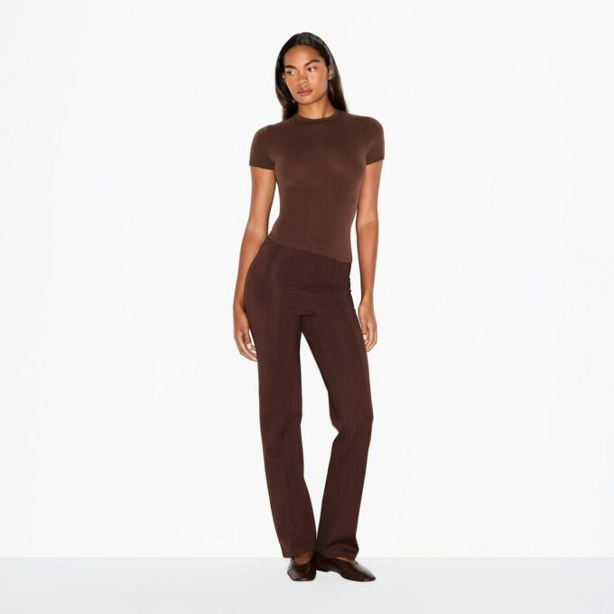 THE ESSENTIAL COLLECTION HOCHGESCHNITTENE PINTUCK-HOSE MIT GERADEM LEBEN THE ESSENTIAL COLLECTION HOCHGESCHNITTENE PINTUCK-HOSE MIT GERADEM LEBEN