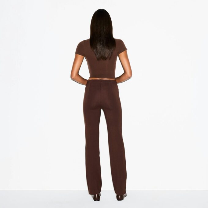 THE ESSENTIAL COLLECTION HOCHGESCHNITTENE PINTUCK-HOSE MIT GERADEM LEBEN THE ESSENTIAL COLLECTION HOCHGESCHNITTENE PINTUCK-HOSE MIT GERADEM LEBEN