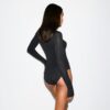 Transparenter Modal-Body mit langen Ärmeln und Rollkragen Transparenter Modal-Body mit langen Ärmeln und Rollkragen