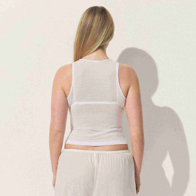 Transparenter Rippen-Tanktop mit Rundhalsausschnitt