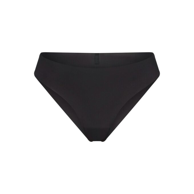 UNSICHTBARER BIKINI