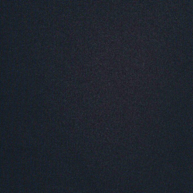 Weicher, glatter, nahtloser String-Body