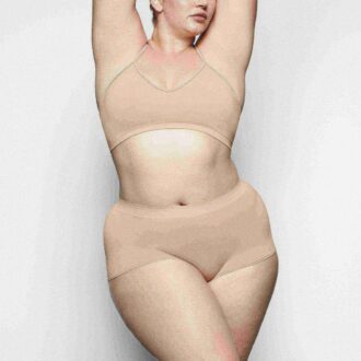 Weiches, glattes, nahtloses Bralette