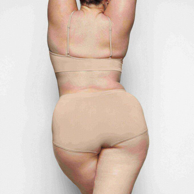 Weiches, glattes, nahtloses Bralette Weiches, glattes, nahtloses Bralette